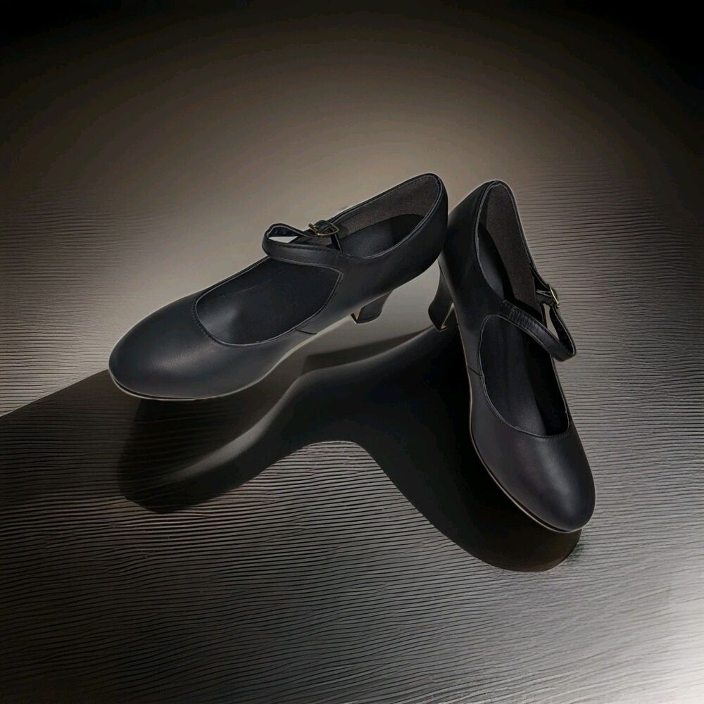 Capezio Black Manhattan 653 Character Dance Shoes. 24578. Women’s size 8.5 Wide.